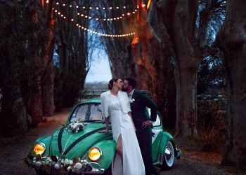 Moment de mariage au Domaine du Petit Malherbes, photographié par Stéphanie Azémard.